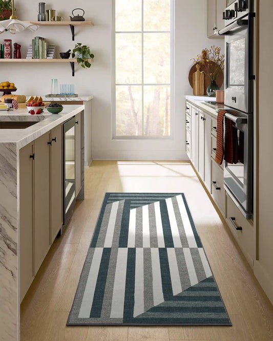 Venn Charcoal Rug